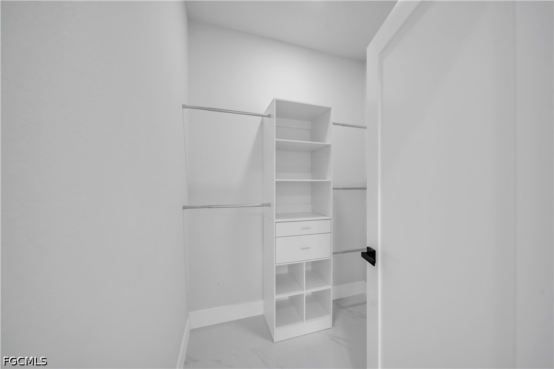 3 Bed SingleFamilyResidence for Sale in Lehigh Acres, photo 30