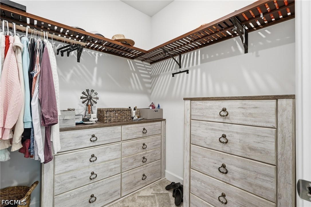 2 Bed SingleFamilyResidence for Sale in North Fort Myers, photo 30