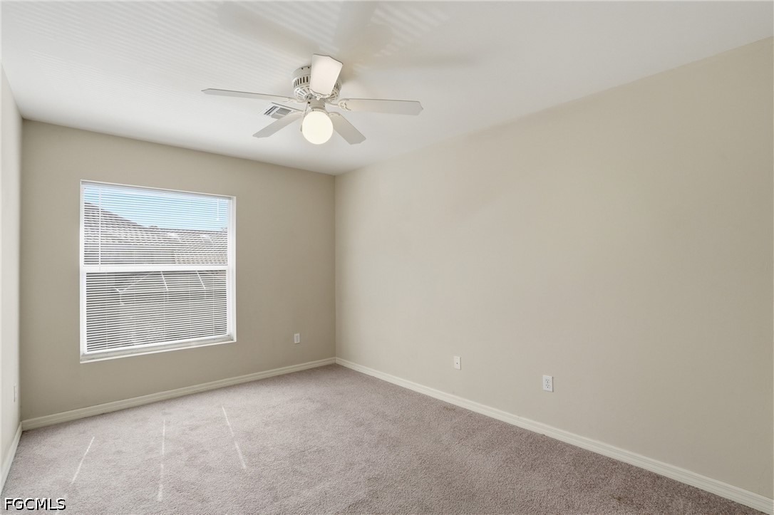 3 Bed Attached for Sale in Naples, photo 30