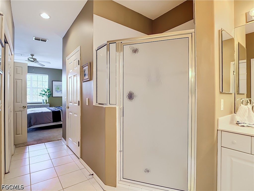 2 Bed Waterfront Home for Sale in Fort Myers, photo 30