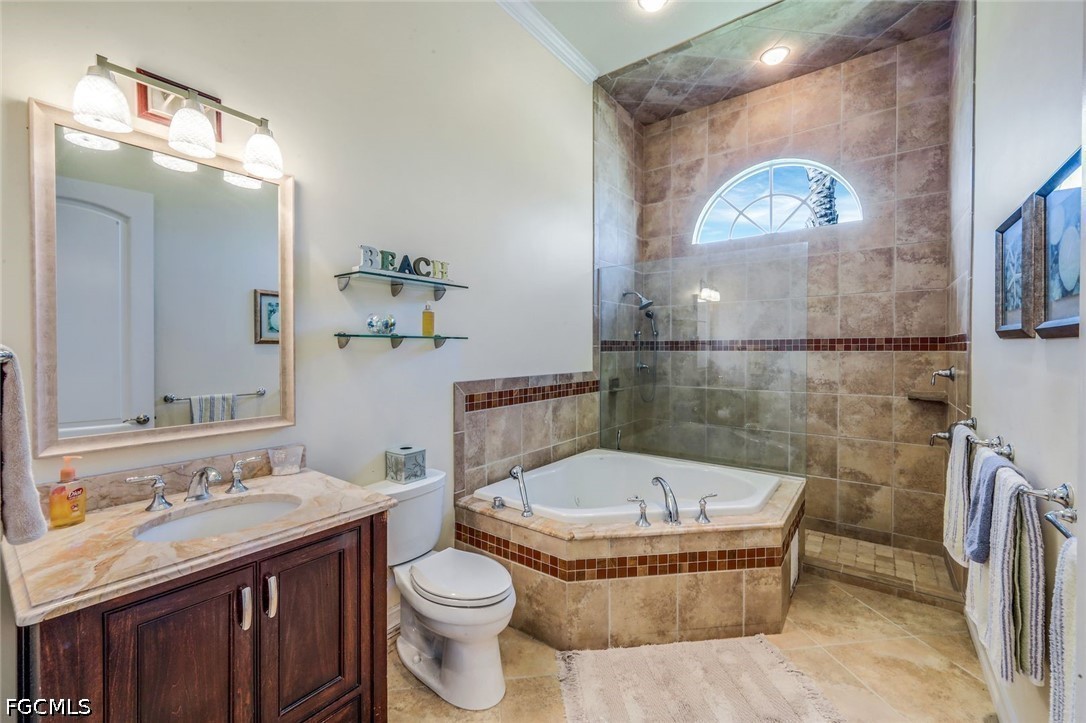 6 Bed Pool Home for Sale in Estero, photo 30