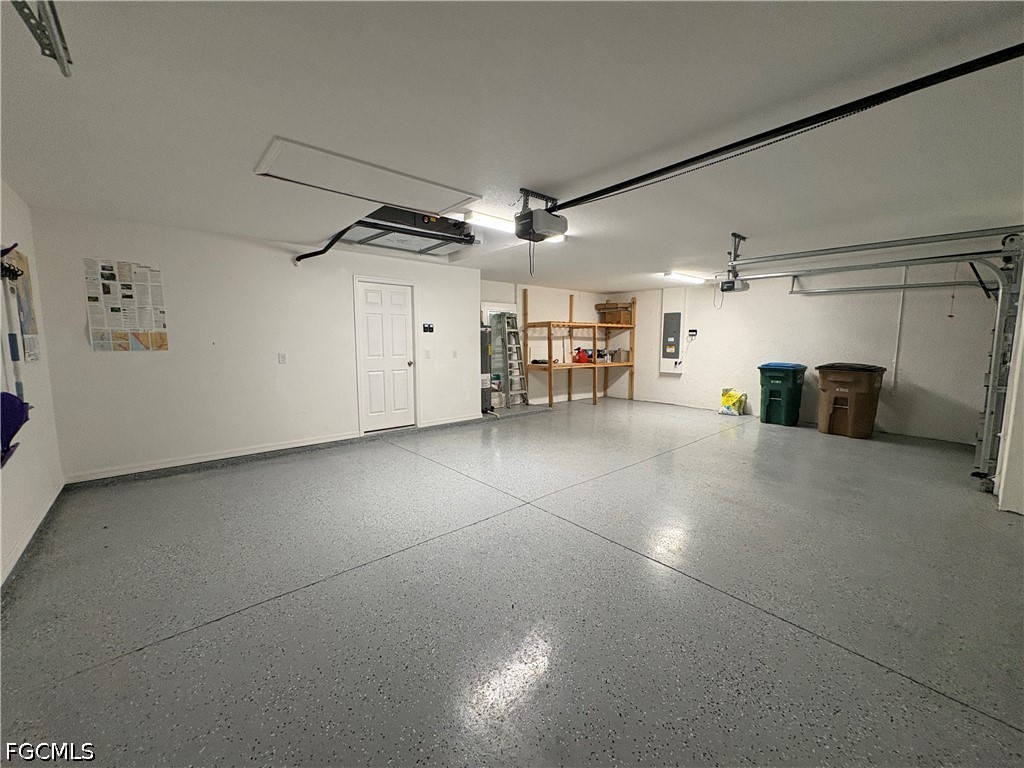 3 Bed SingleFamilyResidence for Sale in Cape Coral, photo 30