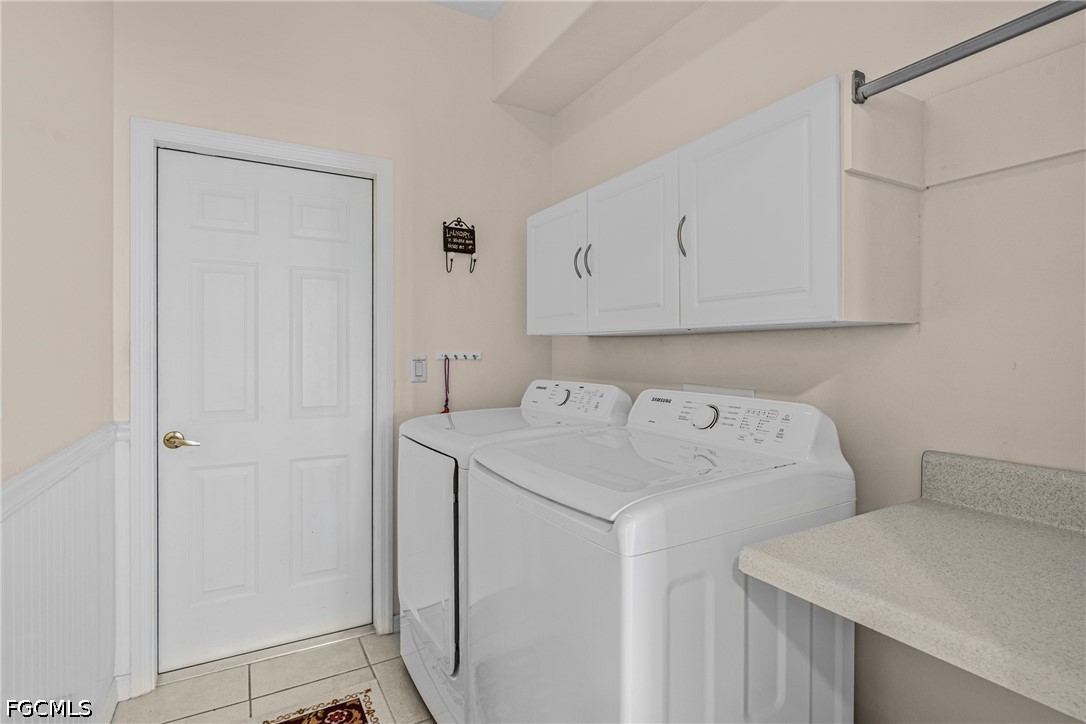 3 Bed Pool Home for Sale in Westminster, photo 30