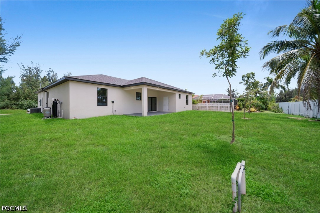 4 Bed SingleFamilyResidence for Sale in Cape Coral, photo 30