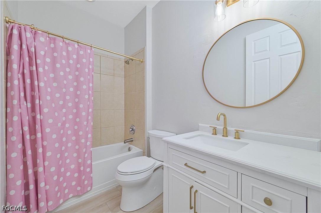 3 Bed Pool Home for Sale in North Fort Myers, photo 30