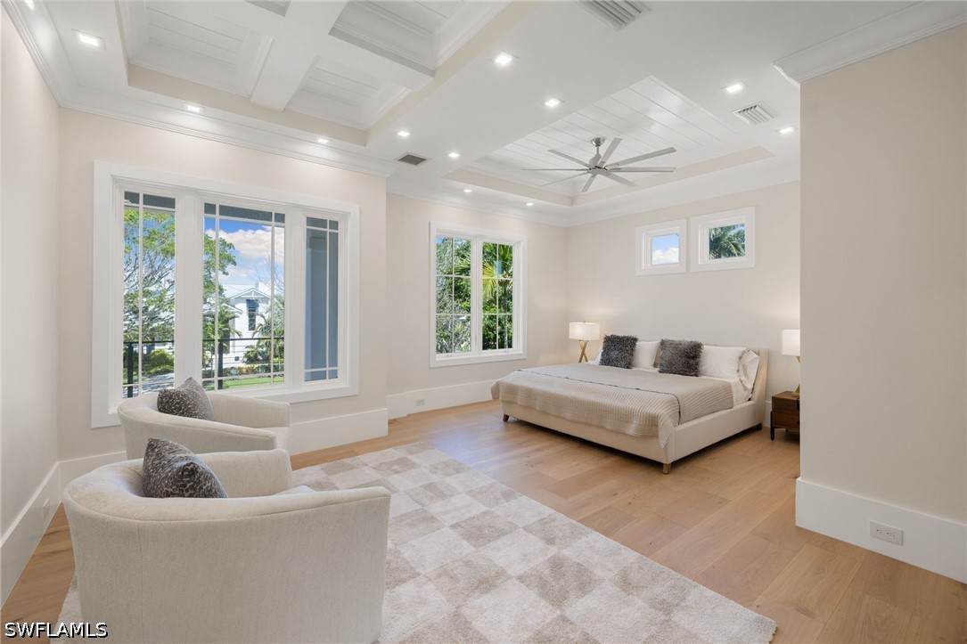 5 Bed Pool Home for Sale in Moorings, photo 30