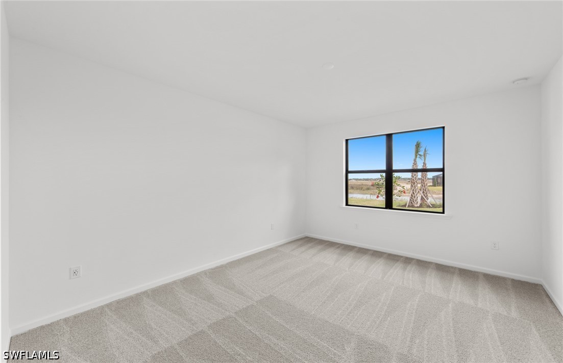 4 Bed SingleFamilyResidence for Sale in Alva, photo 30
