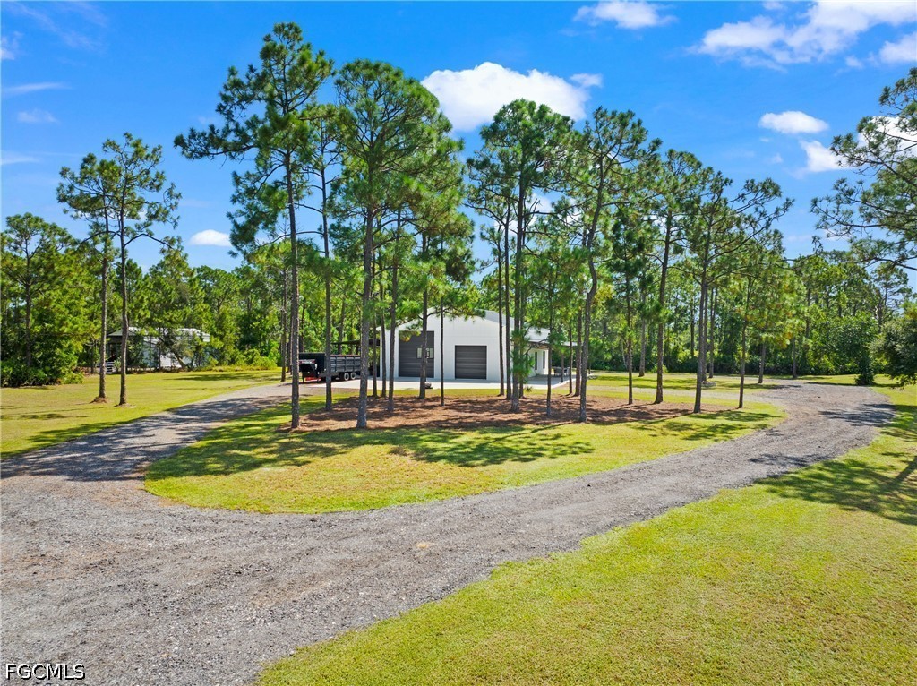 Residential for Sale in Acreage, photo 30