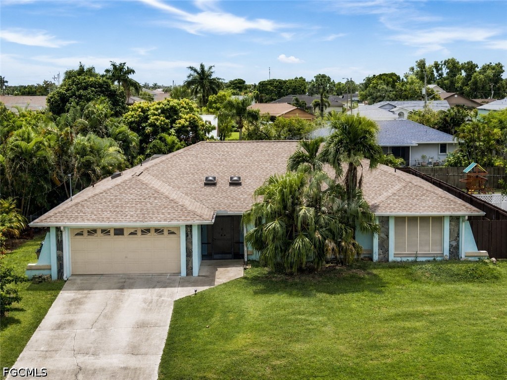 3 Bed Pool Home for Sale in Cape Coral, photo 30