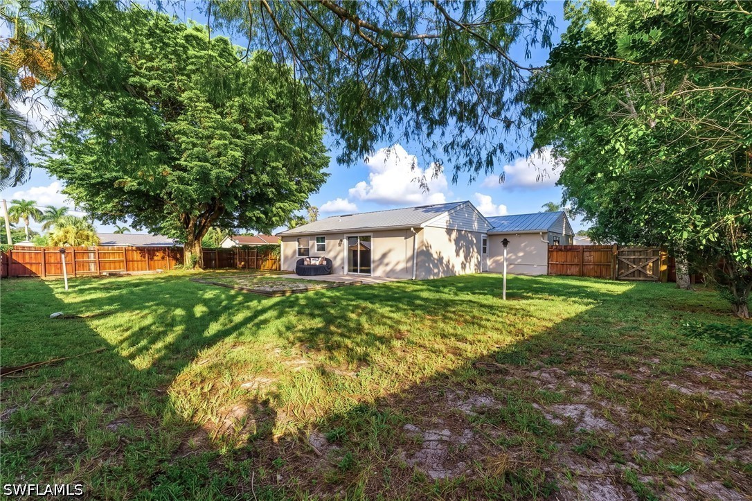 3 Bed SingleFamilyResidence for Sale in San Carlos Park, photo 30