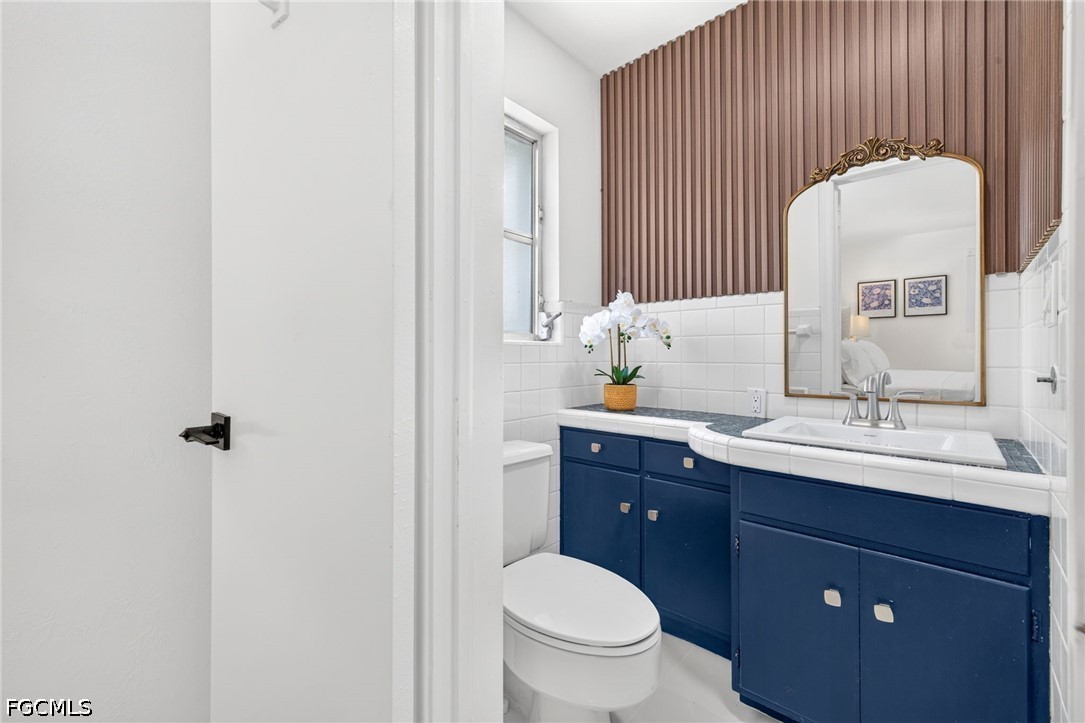 4 Bed Pool Home for Sale in Valencia Terrace, photo 30