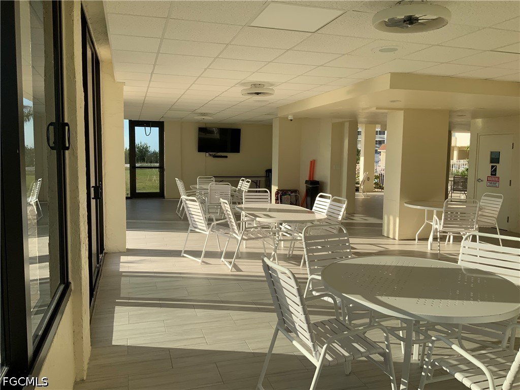 1 Bed Waterfront Home for Sale in Fort Myers Beach, photo 30