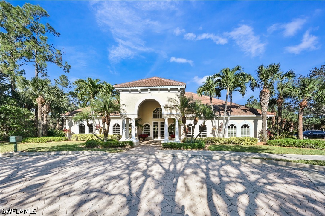 5 Bed SingleFamilyResidence for Sale in Naples, photo 30