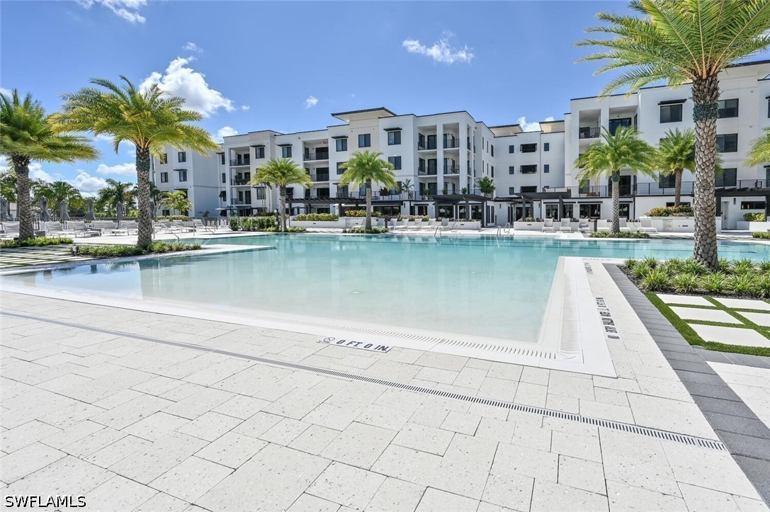 2 Bed Condominium for Sale in Naples, photo 30