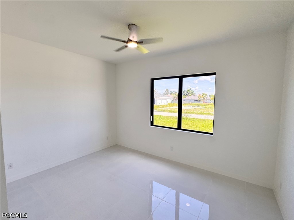 4 Bed SingleFamilyResidence for Sale in Cape Coral, photo 30