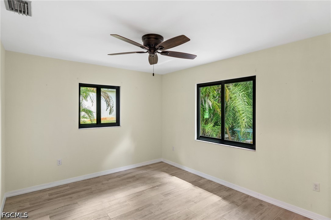 3 Bed SingleFamilyResidence for Sale in San Carlos Park, photo 30