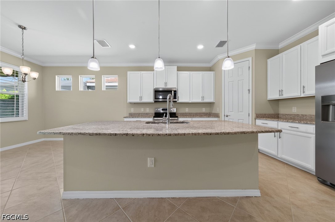 4 Bed SingleFamilyResidence for Sale in Venetian Pointe, photo 30