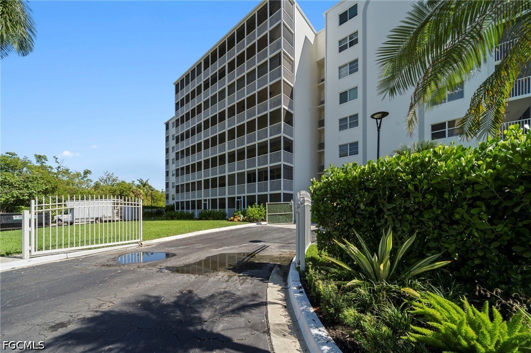 Condominium for Sale in Vanderbilt Towers, photo 30