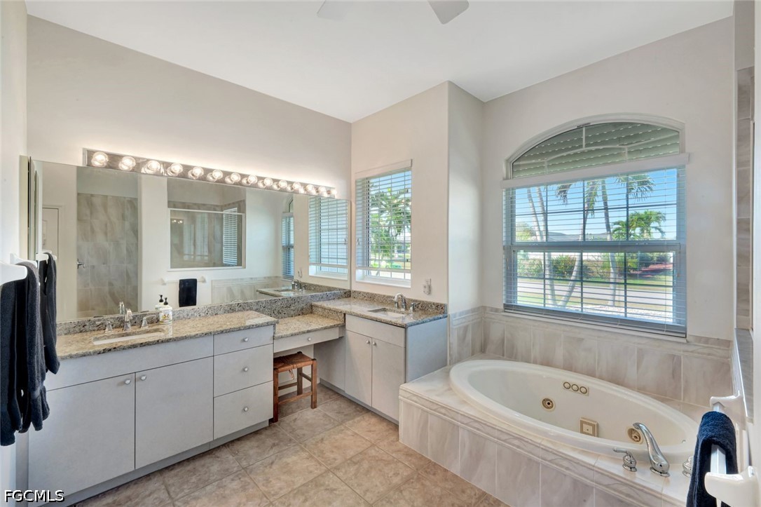 3 Bed Pool Home for Sale in Cape Coral, photo 30