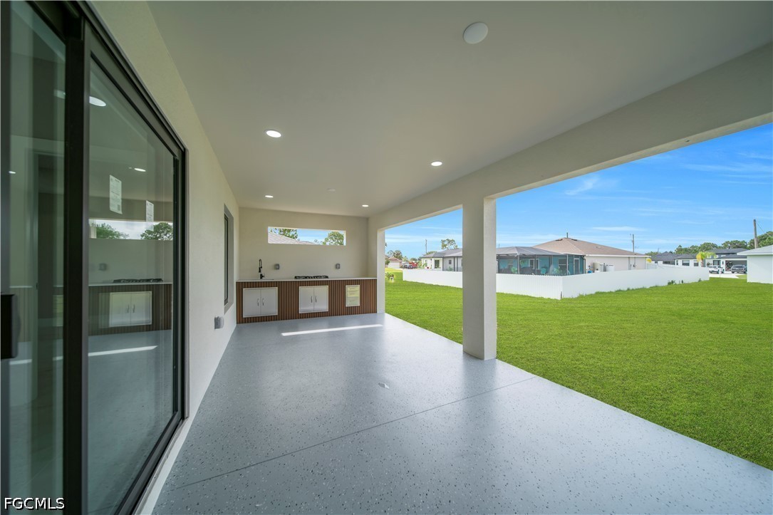 3 Bed SingleFamilyResidence for Sale in Lehigh Acres, photo 30