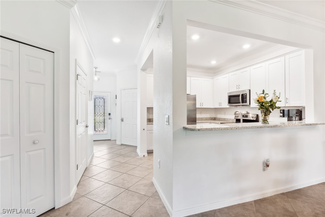 3 Bed Townhouse for Sale in Fort Myers, photo 4