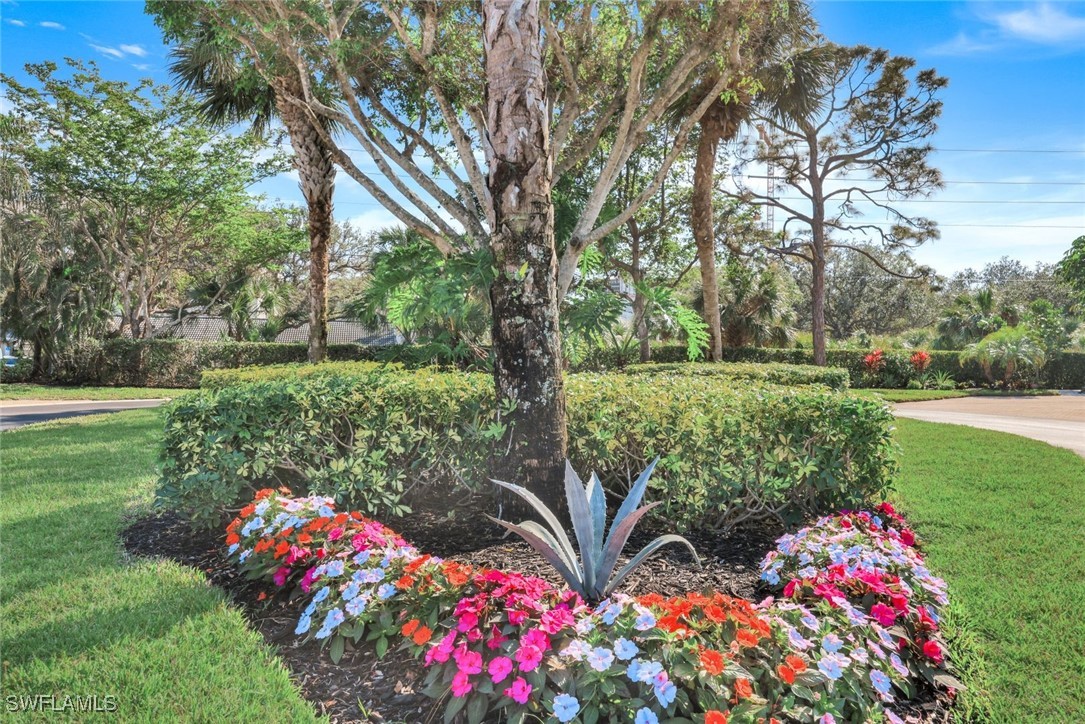 3 Bed Waterfront Home for Sale in Naples, photo 4