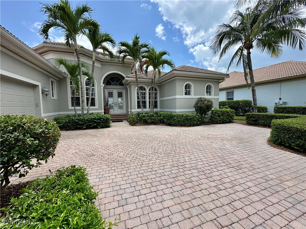 4 Bed Pool Home for Sale in Emerson Square, photo 4