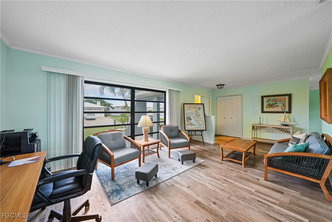 2 Bed Pool Home for Sale in Punta Gorda Isles, photo 4