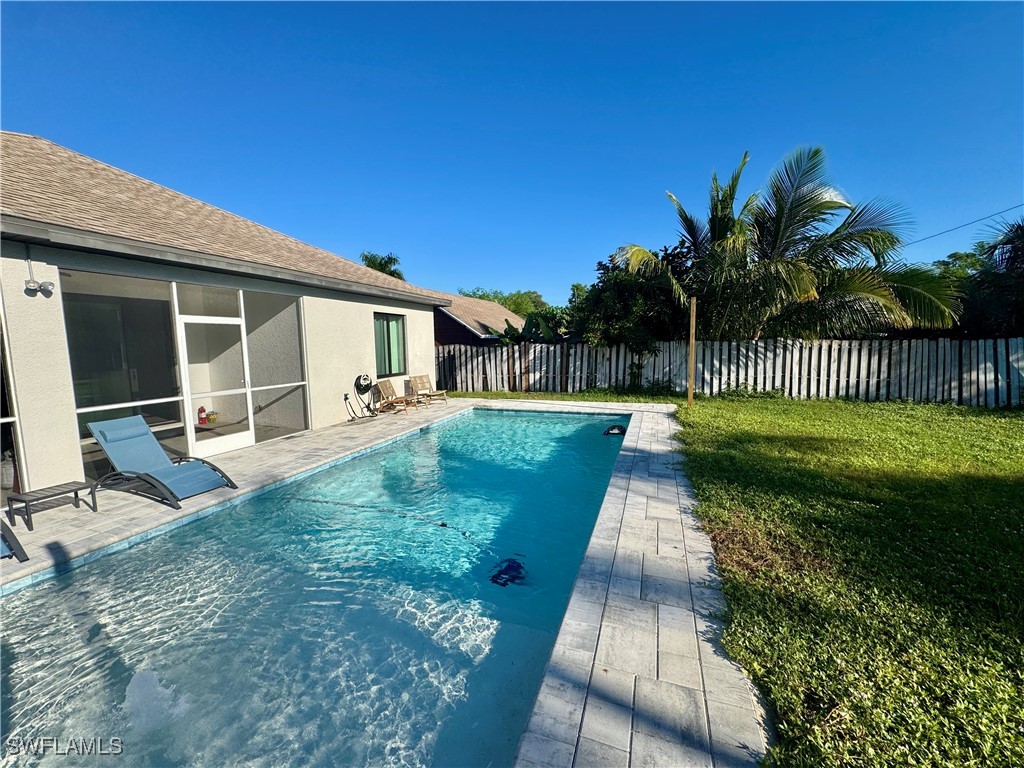 3 Bed Pool Home for Sale in Bonita Springs, photo 4