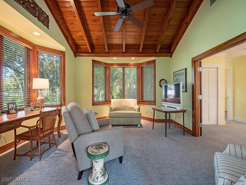 3 Bed SingleFamilyResidence for Sale in Olde Naples, photo 4