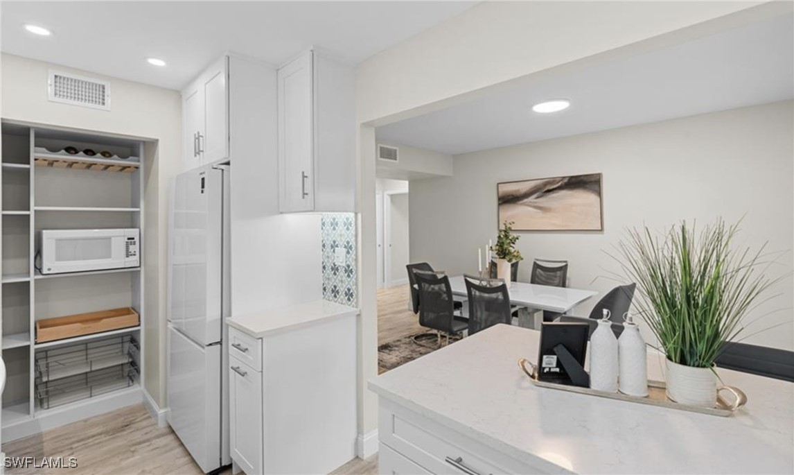 2 Bed Condominium for Sale in Hidden Lake Villas, photo 4
