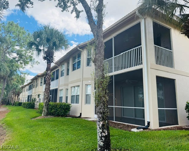2 Bed Condominium for Sale in Naples, photo 4