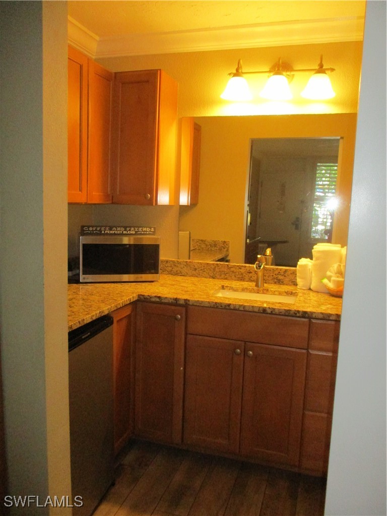 Condominium for Sale in Naples, photo 4