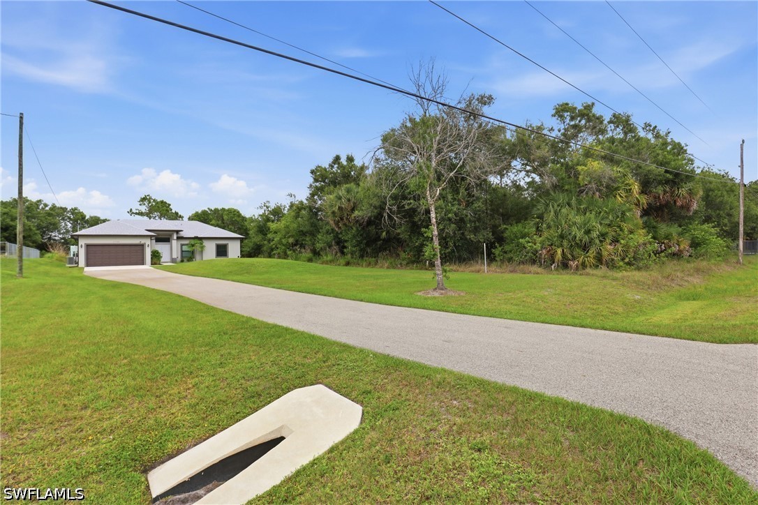 3 Bed SingleFamilyResidence for Sale in Naples, photo 4