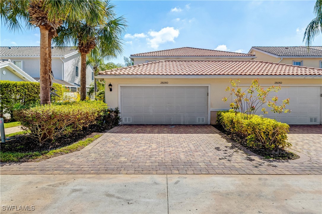 3 Bed Townhouse for Sale in Bonita Springs, photo 4