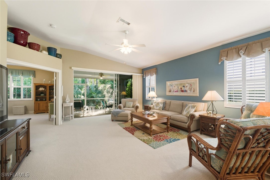 3 Bed Attached for Sale in Tarpon Cove, photo 4