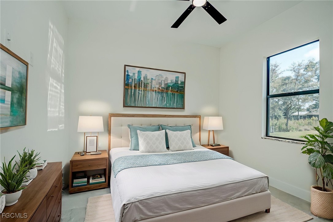 3 Bed SingleFamilyResidence for Sale in Lehigh Acres, photo 4