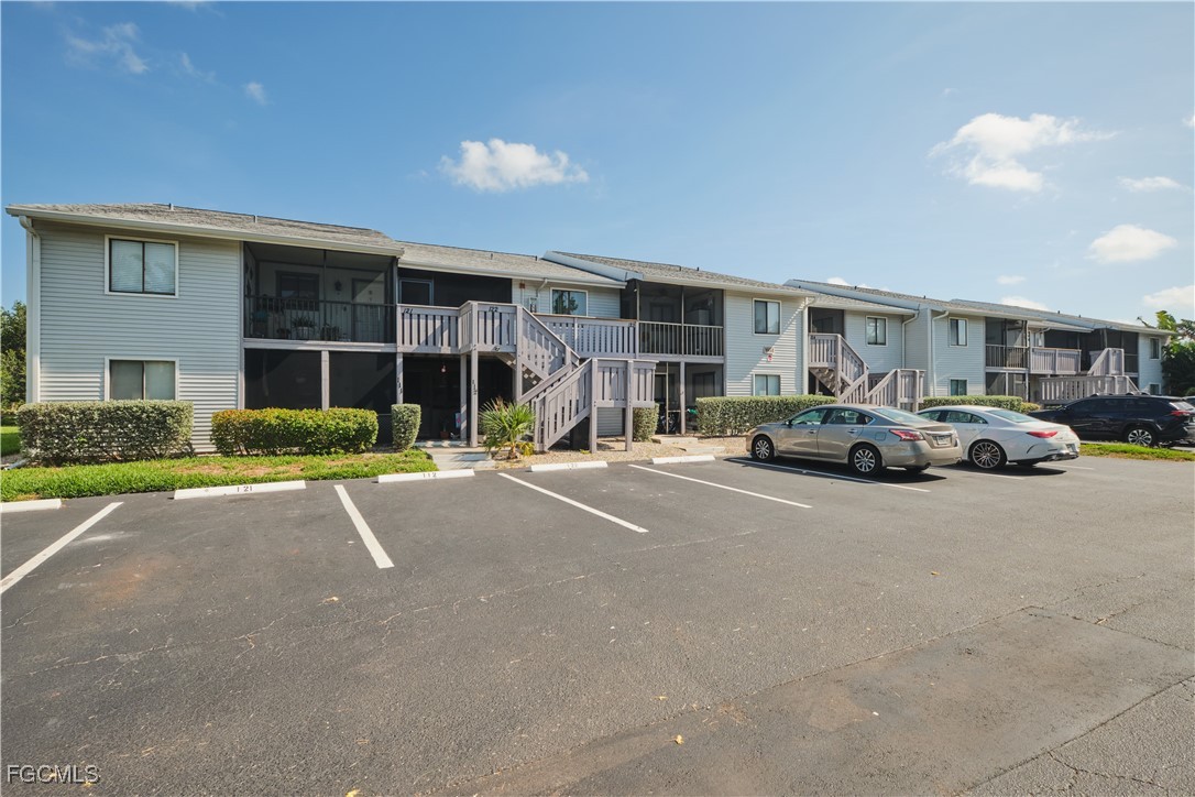 2 Bed Condominium for Sale in North Fort Myers, photo 4