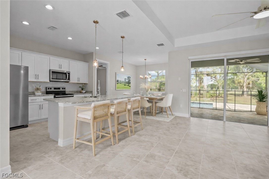 4 Bed Pool Home for Sale in Cape Coral, photo 4