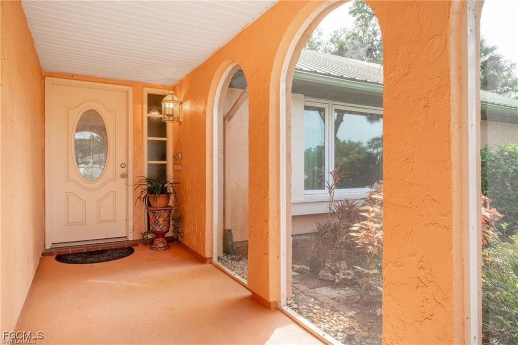 3 Bed Pool Home for Sale in Laurel Oaks, photo 4