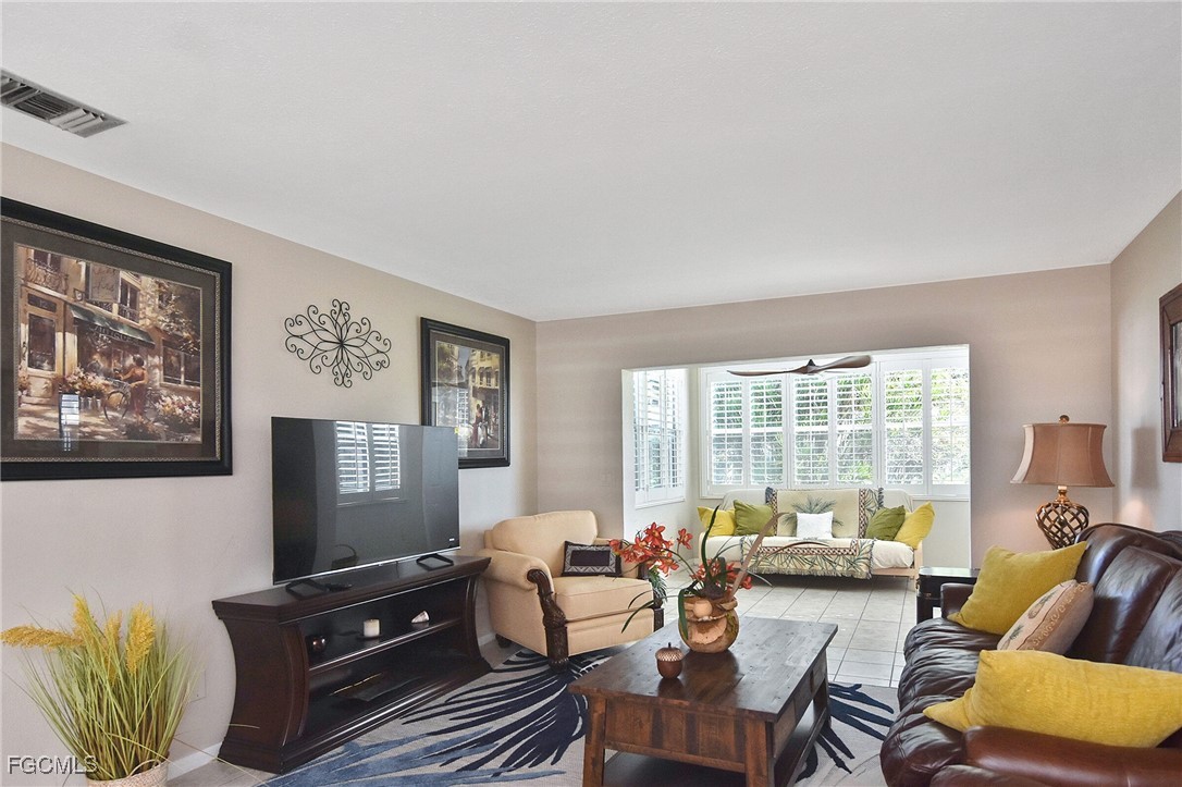 2 Bed Condominium for Sale in Tropic Terrace, photo 4