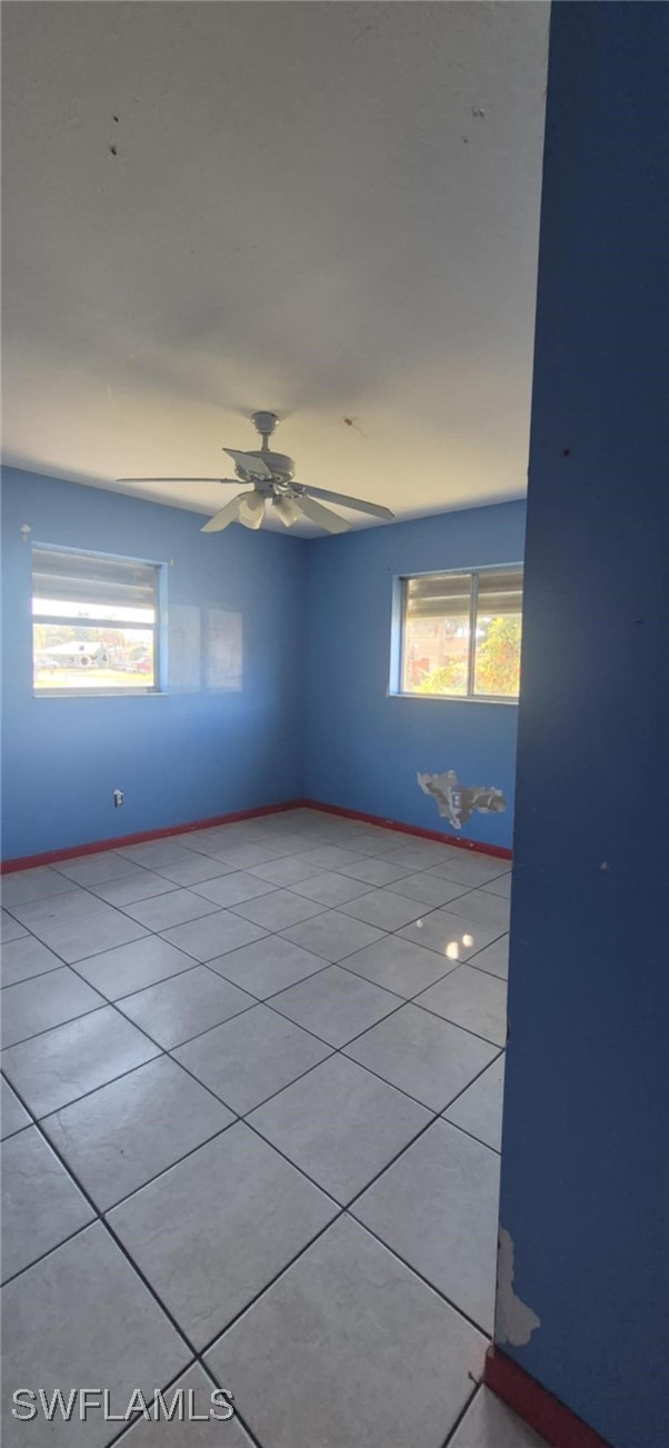 3 Bed SingleFamilyResidence for Sale in Fort Myers, photo 4