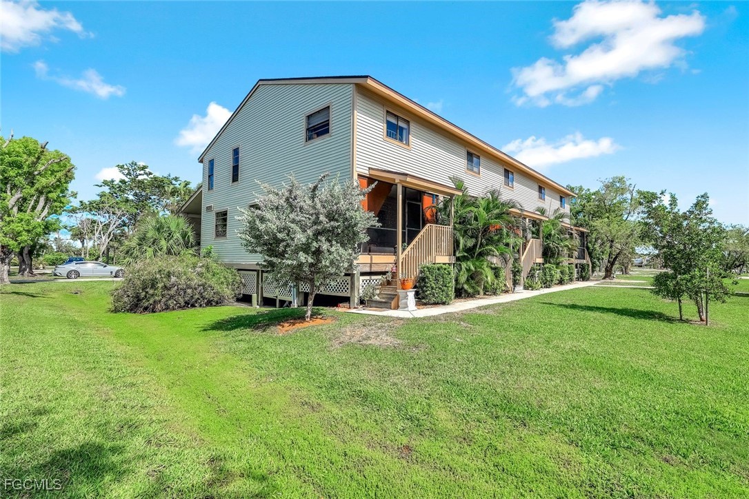 2 Bed Condominium for Sale in Fort Myers, photo 4