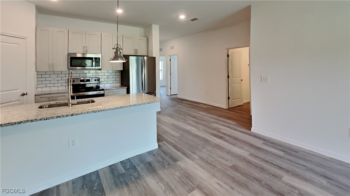 6 Bed Duplex for Sale in Cape Coral, photo 4