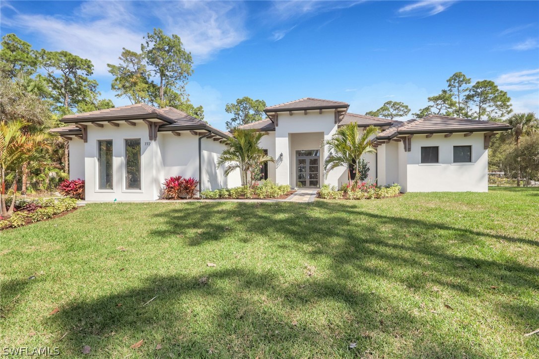 4 Bed Pool Home for Sale in Naples, photo 4