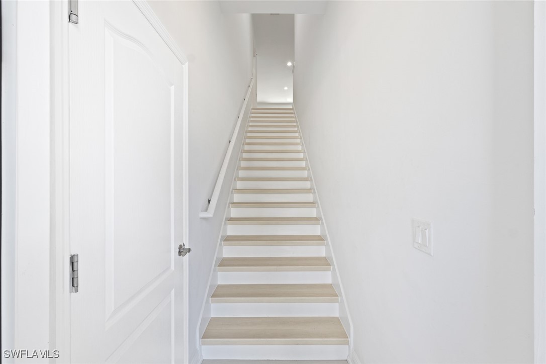 3 Bed Condominium for Sale in Avalon, photo 4