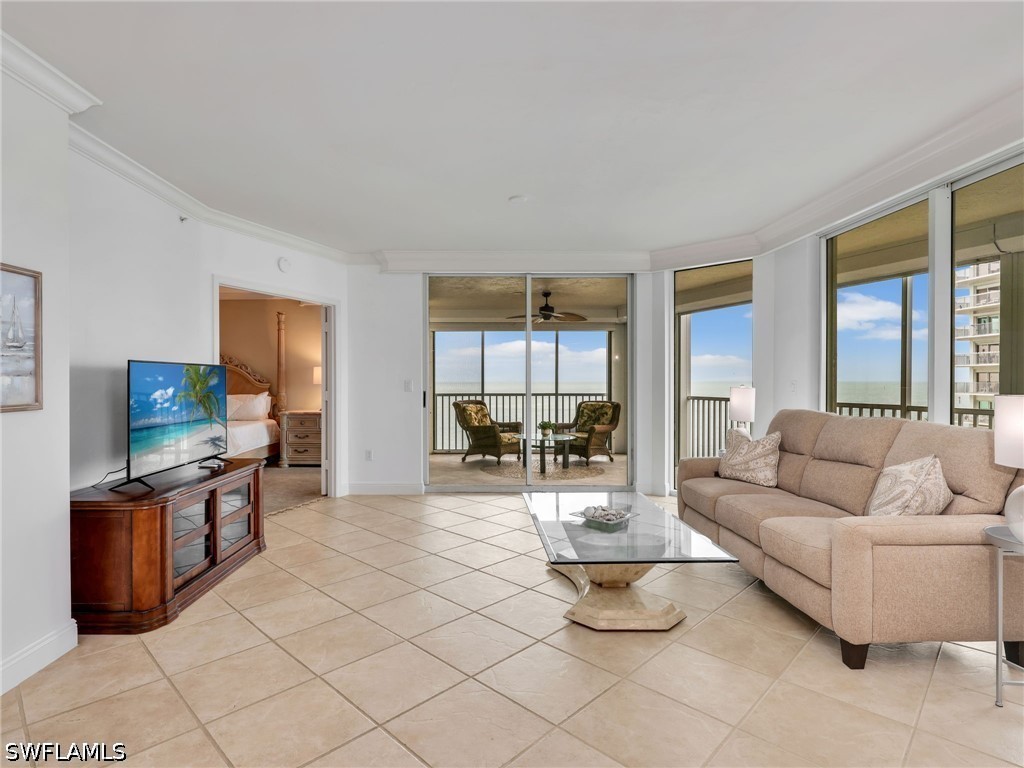 4 Bed Waterfront Home for Sale in Mirage, photo 4