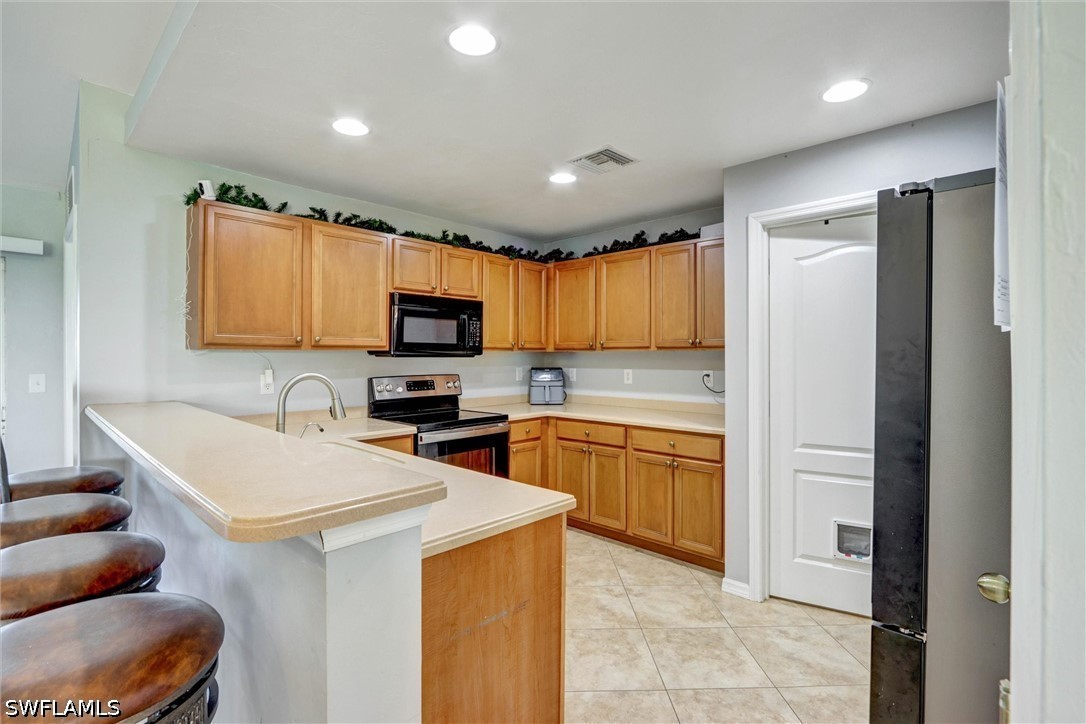 4 Bed SingleFamilyResidence for Sale in Southwood, photo 4