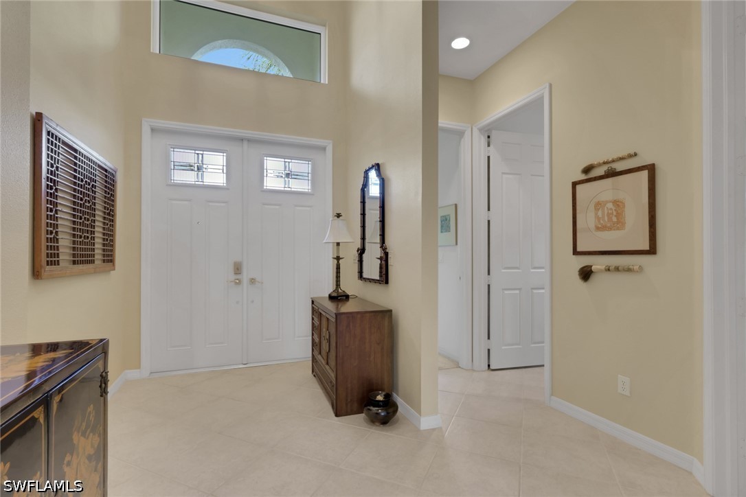 2 Bed SingleFamilyResidence for Sale in Estero, photo 4
