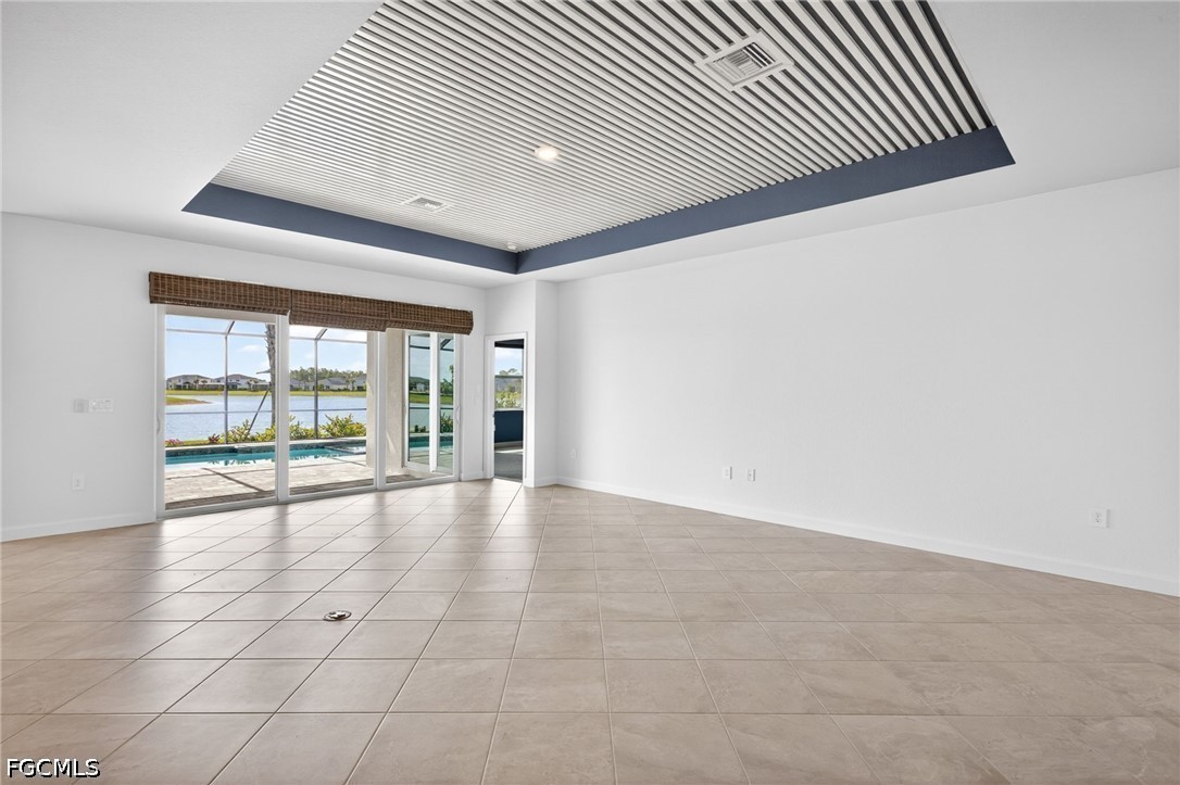 3 Bed Pool Home for Sale in Tuckers Cove, photo 4